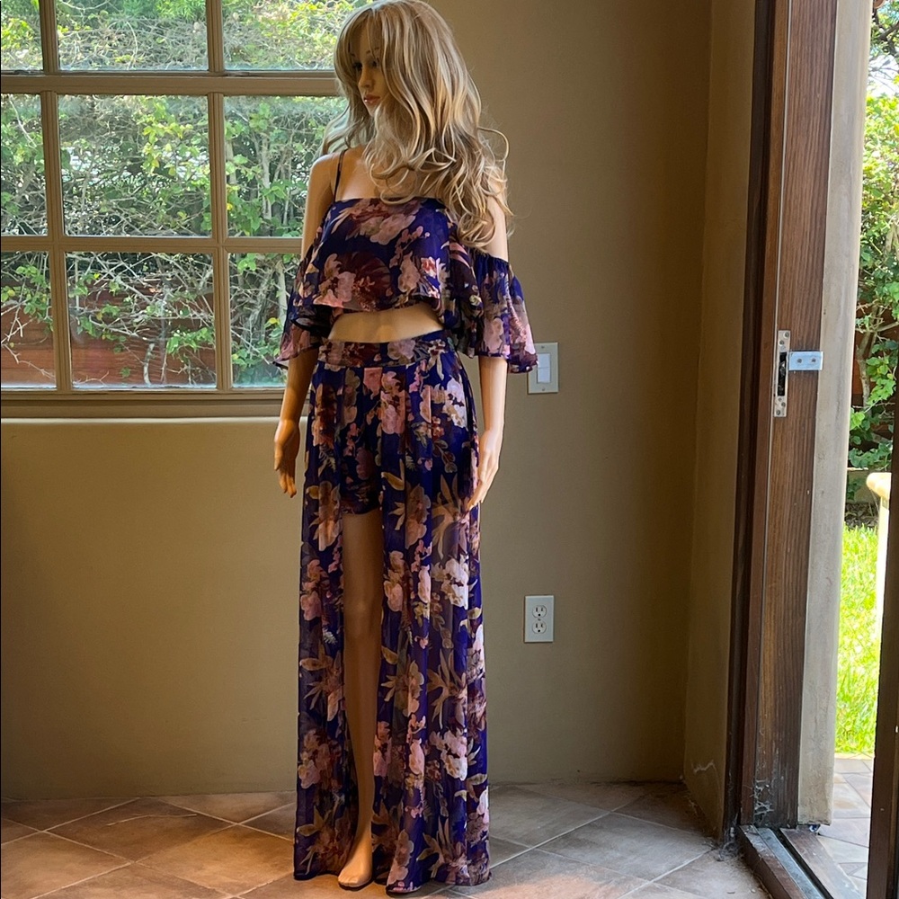 Flowy, lightweight pants set